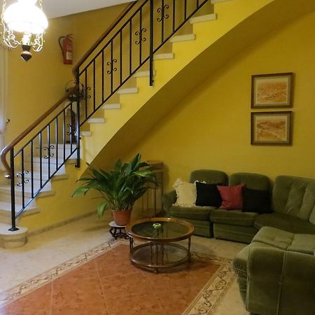 El Tejar Hostal Restaurante Reina מראה חיצוני תמונה