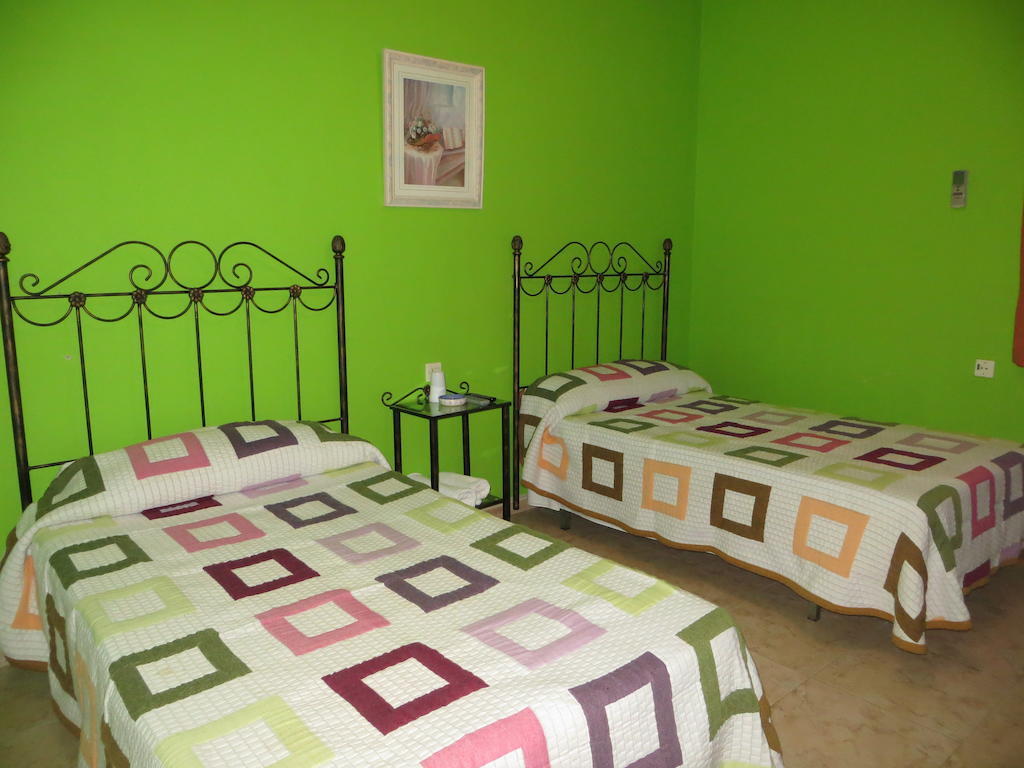 El Tejar Hostal Restaurante Reina מראה חיצוני תמונה