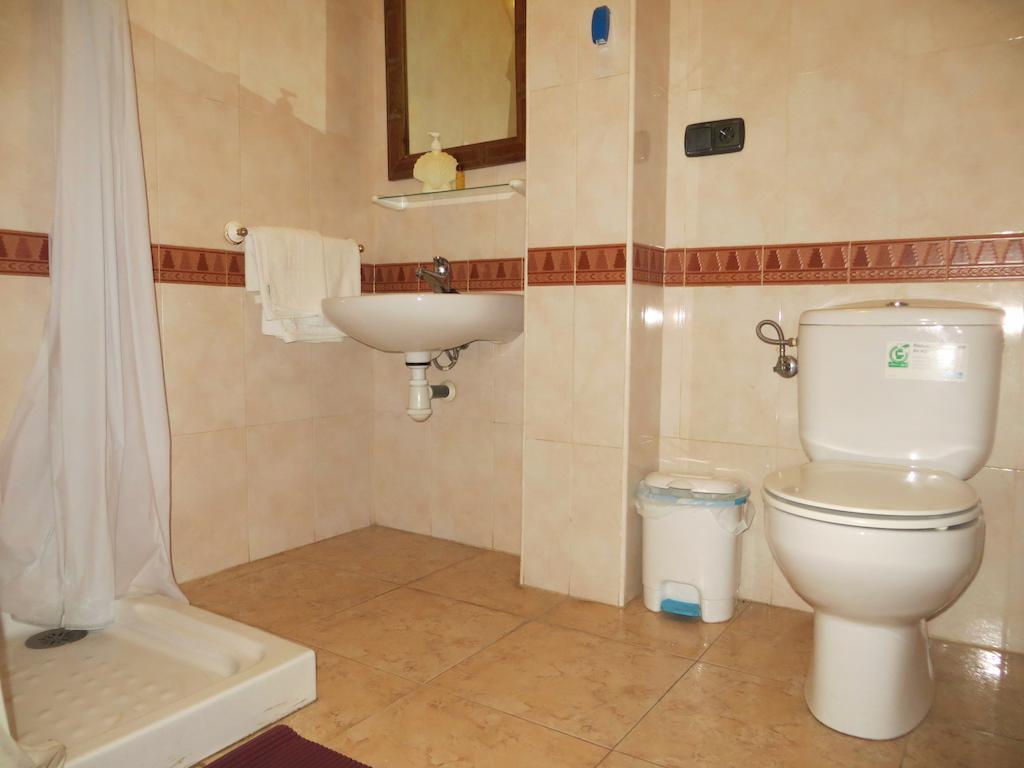 El Tejar Hostal Restaurante Reina מראה חיצוני תמונה