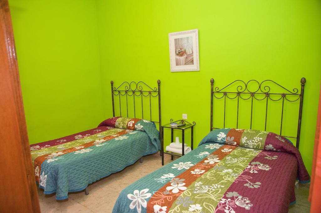 El Tejar Hostal Restaurante Reina מראה חיצוני תמונה